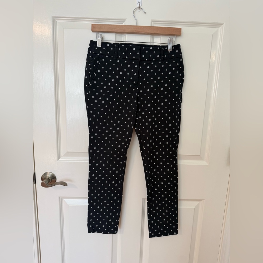 LOFT Black Skinny Pants with White Polka Dot Pattern